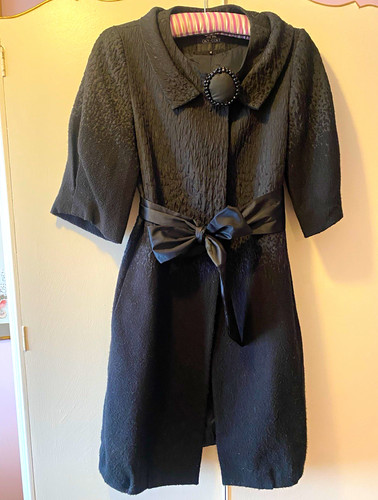 Gorgeous vintage style - gorgeous,