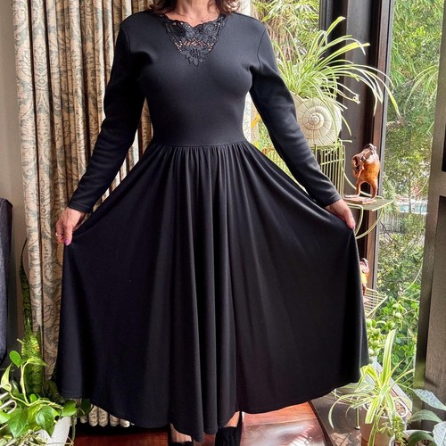 1980s black witchy - 1980s, full