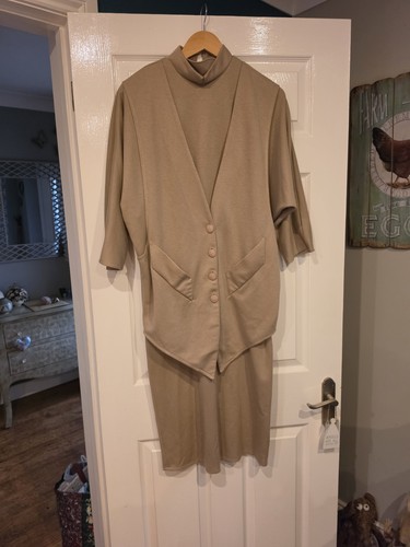 Vintage 1980s paige beige - paige,