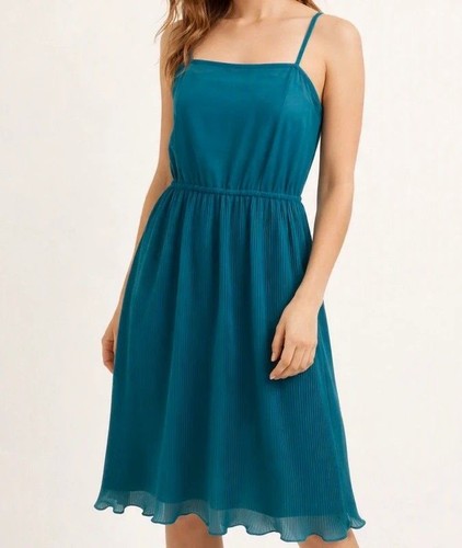Vintage 1970 ribbed pleat - ribbed,