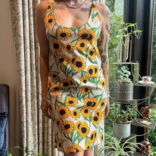 Vintage 1960s mod flower - vintage,